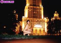 порно фотосессия Две голые девченки приехали покорять москву фото-32.йпг