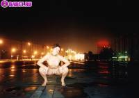 порно фотосессия Две голые девченки приехали покорять москву фото-51.йпг