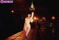 порно фотосессия Две голые девченки приехали покорять москву фото-7.йпг