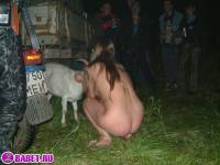 порно фотосессия Русские девчёнки разделись на байкер шоу фото-125.йпг